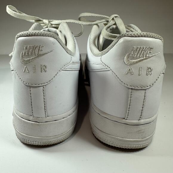 Nike Air Force 1 Sneakers Men's Low 10.5 Triple White Shoes CW2288-111 - Picture 3 of 9